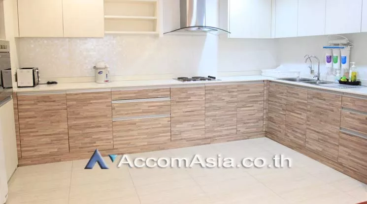  2 Bedrooms  Condominium For Rent in Sukhumvit, Bangkok  near BTS Phrom Phong (28190)