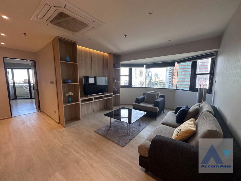  Baan Suan Petch Condominium  2 Bedroom for Rent BTS Phrom Phong in Sukhumvit Bangkok