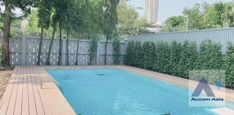 Home Office, Private Swimming Pool, Pet friendly |  4 Bedrooms  House For Rent in Sukhumvit, Bangkok  near BTS Phrom Phong (10003201)