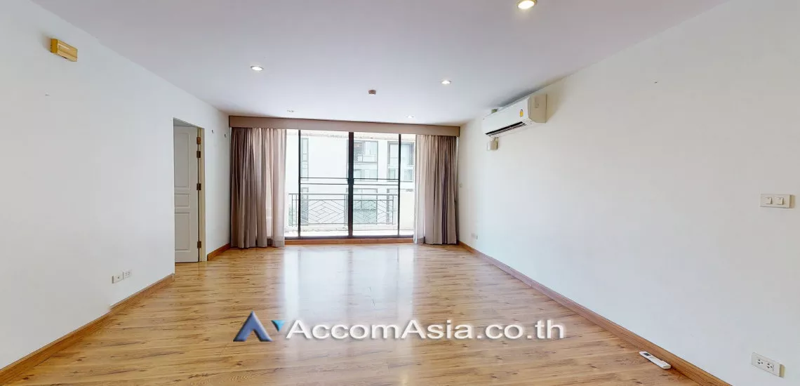 Pet friendly |  2 Bedrooms  Condominium For Sale in Sukhumvit, Bangkok  near BTS Phrom Phong (28325)