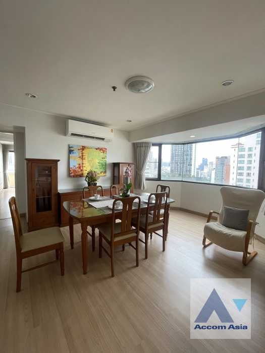  2 Bedrooms  Condominium For Rent & Sale in Sukhumvit, Bangkok  near BTS Phrom Phong (28397)