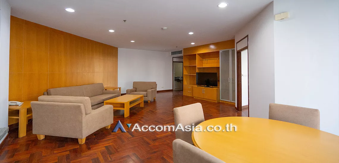  2 Bedrooms  Apartment For Rent in Sukhumvit, Bangkok  near BTS Phrom Phong (19222)