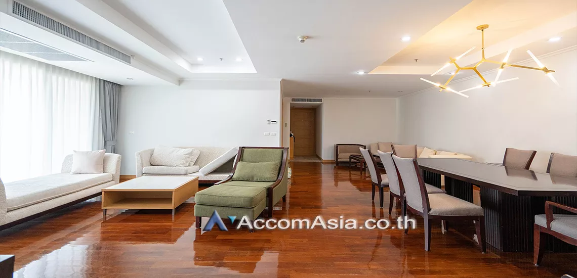 Pet friendly |  3 Bedrooms  Apartment For Rent in Sukhumvit, Bangkok  near BTS Phrom Phong (19238)