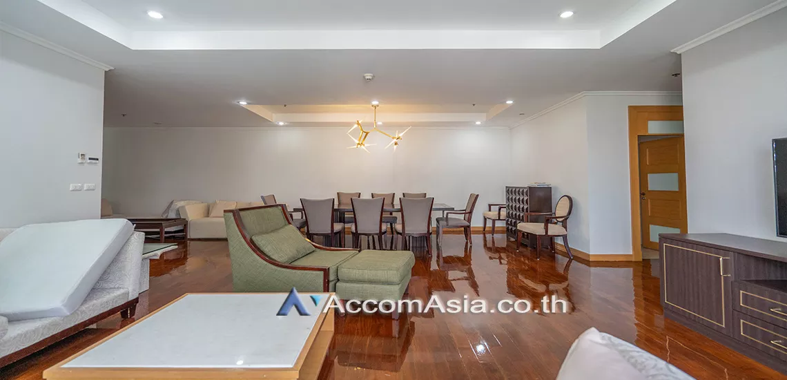 Pet friendly |  3 Bedrooms  Apartment For Rent in Sukhumvit, Bangkok  near BTS Phrom Phong (19238)