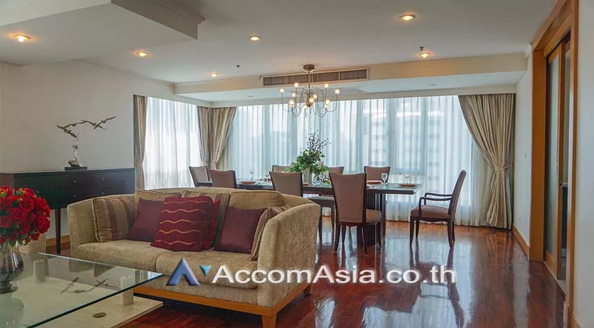 Huge Terrace, Big Balcony |  3 Bedrooms  Apartment For Rent in Sukhumvit, Bangkok  near BTS Phrom Phong (19241)