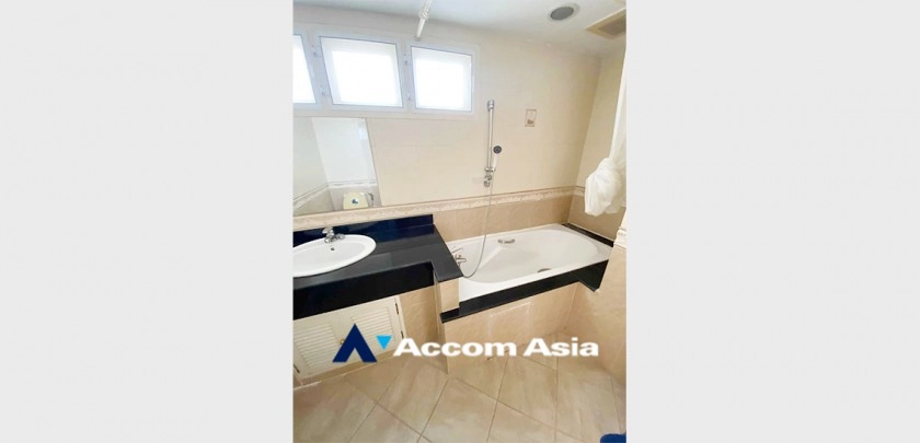 9  2 br Apartment For Rent in Sukhumvit ,Bangkok BTS Phrom Phong at Spacious Room 19321