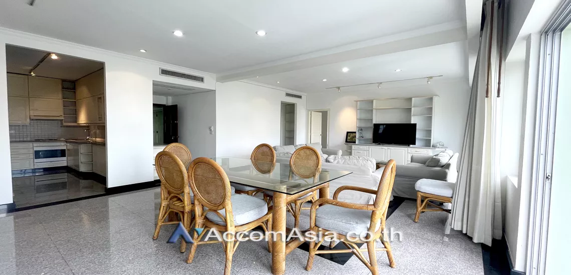 3 Bedrooms  Condominium For Rent in Sukhumvit, Bangkok  near BTS Thong Lo (29447)