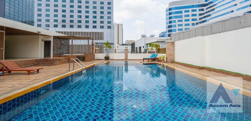 Pet friendly |  3 Bedrooms  Apartment For Rent in Sukhumvit, Bangkok  near BTS Asok - MRT Sukhumvit (19449)