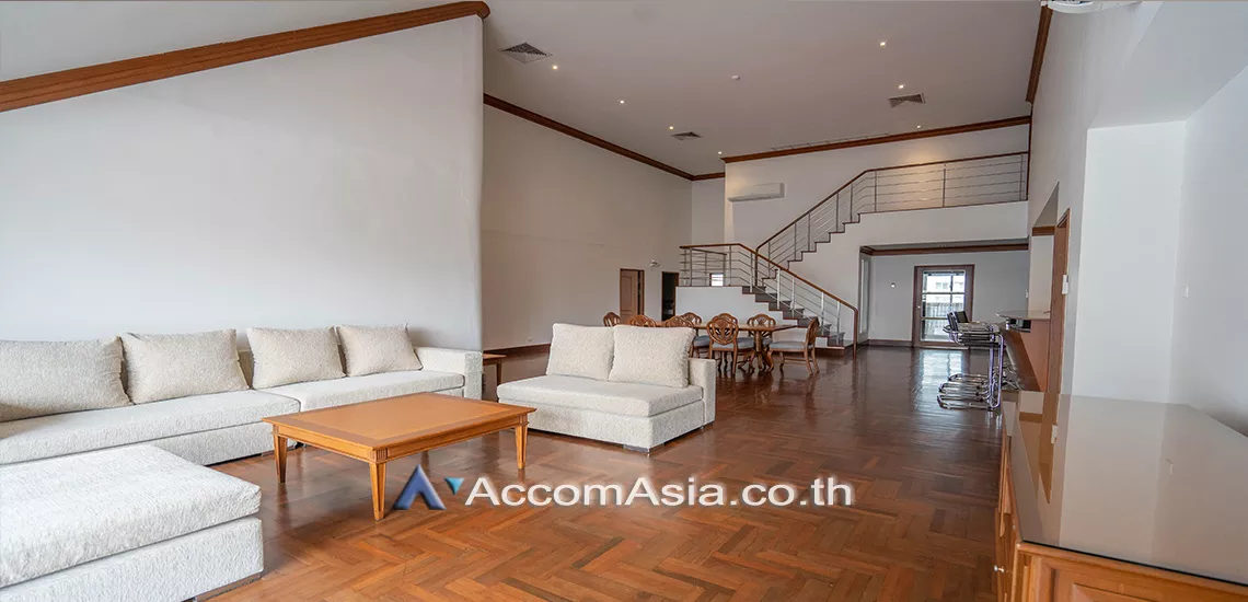 Duplex Condo |  4 Bedrooms  Apartment For Rent in Sukhumvit, Bangkok  near BTS Phrom Phong (19653)