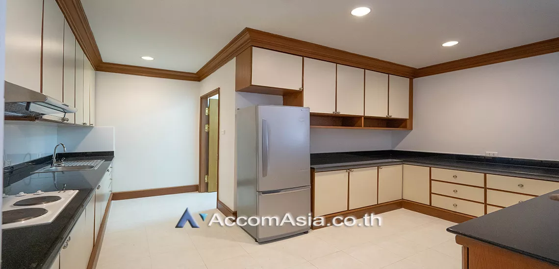 Duplex Condo |  4 Bedrooms  Apartment For Rent in Sukhumvit, Bangkok  near BTS Phrom Phong (19653)