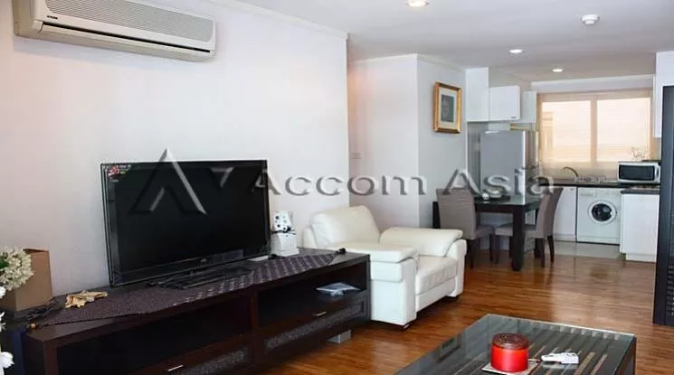  2 Bedrooms  Condominium For Rent in Sukhumvit, Bangkok  near BTS Nana (29733)