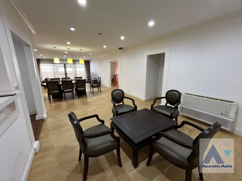 Big Balcony, Pet friendly |  3 Bedrooms  Apartment For Rent in Sukhumvit, Bangkok  near BTS Phrom Phong (19754)