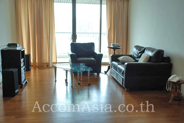 Big Balcony, Pet friendly |  3 Bedrooms  Condominium For Rent in Sukhumvit, Bangkok  near BTS Asok - MRT Sukhumvit (29769)